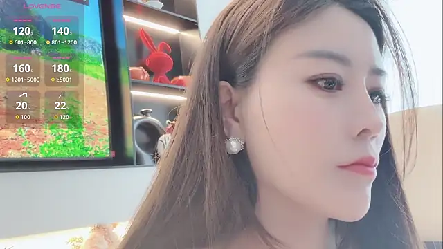 tingting-youu online show from 04/15/26, 03:01