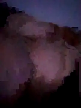 Snapshot of criscvwolff99 chatting on 04/12/26, 04:49 criscvwolff99 online show from 04/12/26, 04:49