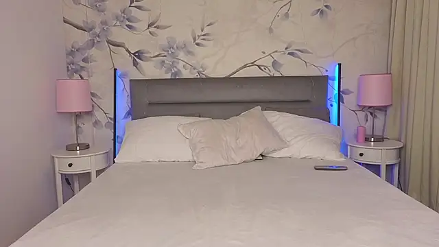 Delicious sugar online show from 04/11/26, 12:42