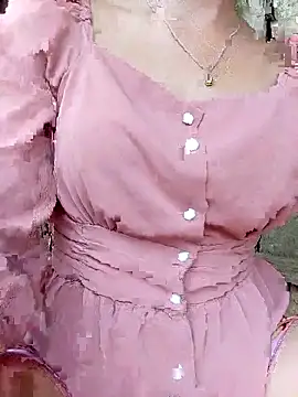 Snapshot of minachao121 chatting on 04/15/26, 03:01 minachao121 online show from 04/15/26, 03:01