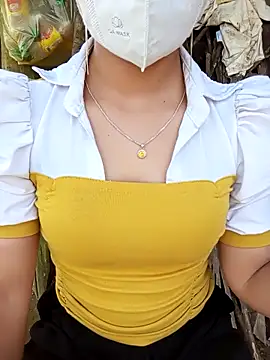 Snapshot of minachao121 chatting on 04/05/26, 09:16 minachao121 online show from 04/05/26, 09:16