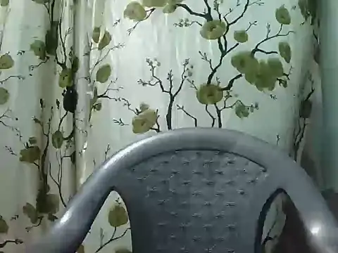 cute sezal online show from 04/15/26, 06:19