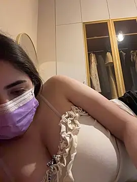 AnnieCartier online show from 05/03/26, 02:09