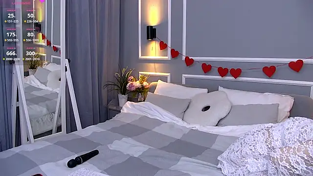 Snapshot of RubyCollin chatting on 04/15/26, 08:20 RubyCollin online show from 04/15/26, 08:20