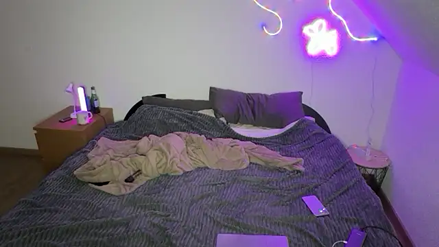 RoxySweetheart online show from 04/07/26, 08:32