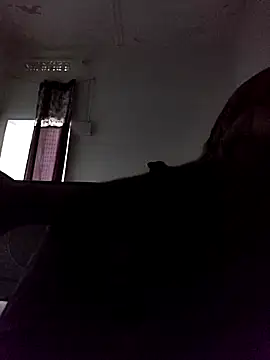 X-boy-11 online show from 04/15/26, 07:58