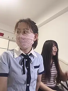 Snapshot of xiaoyu-521 chatting on 04/14/26, 03:28 xiaoyu-521 online show from 04/14/26, 03:28