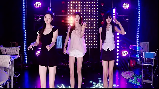 S5-5S5 online show from 04/10/26, 10:11