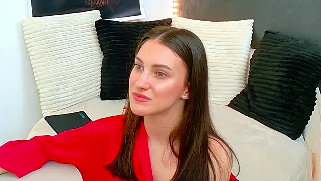 Amira a online show from 05/23/26, 05:17