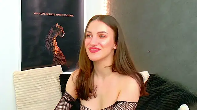 Amira a online show from 05/08/26, 04:27