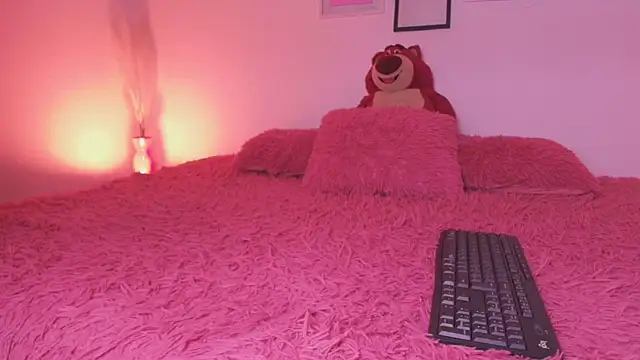 Addela  online show from 06/11/26, 04:04