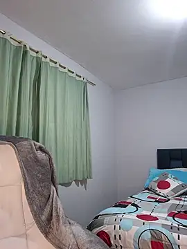 Mar puentes online show from 04/24/26, 03:19