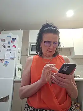 LaliaMia online show from 02/09/26, 04:43