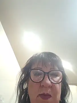 LaliaMia online show from 02/05/26, 04:19