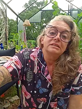 Blondejenn online show from 07/21/26, 12:50
