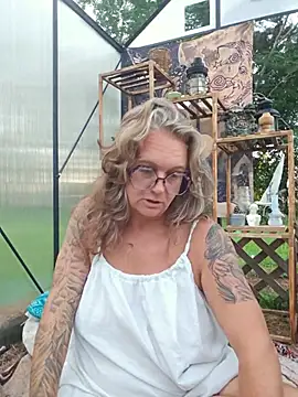 Blondejenn online show from 07/09/26, 11:31