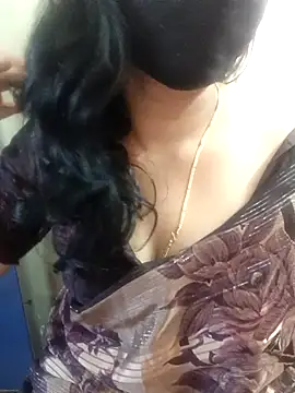 Snapshot of flora-jasmine-telugu chatting on 05/09/26, 05:11 flora-jasmine-telugu online show from 05/09/26, 05:11