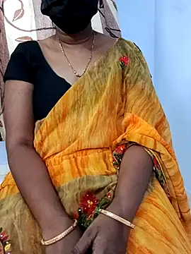 Snapshot of Alia-Telugu chatting on 04/13/26, 05:44 Alia-Telugu online show from 04/13/26, 05:44