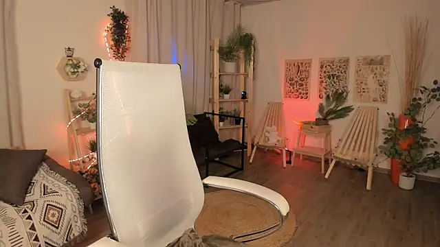 LisaAris online show from 05/24/26, 06:41