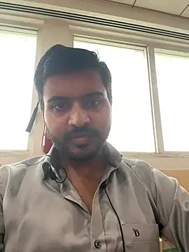 Sweetloverr28 online show from 04/30/26, 11:06