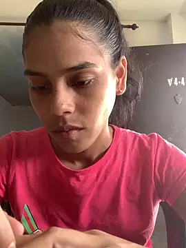 Jasmine sweed1 online show from 05/19/26, 08:49