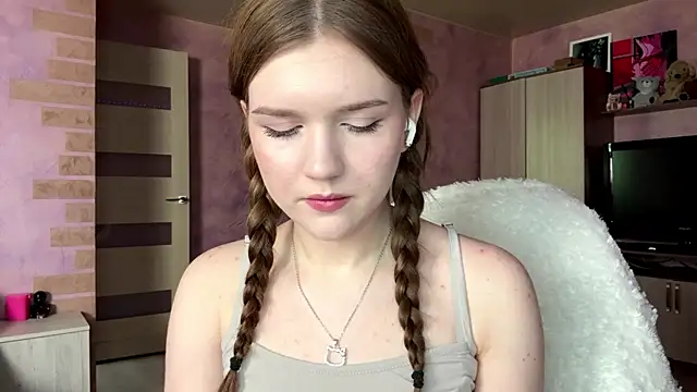 DorotaMeowtTo online show from 05/13/26, 12:45