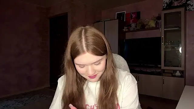 Snapshot of DorotaMeowtTo chatting on 04/07/26, 01:02 DorotaMeowtTo online show from 04/07/26, 01:02