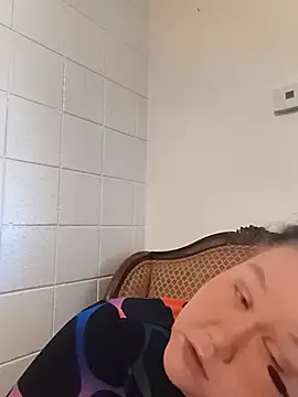 Snapshot of hisalphaqueen27 chatting on 04/08/26, 05:36 hisalphaqueen27 online show from 04/08/26, 05:36