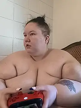 Snapshot of hisalphaqueen27 chatting on 04/11/26, 07:50 hisalphaqueen27 online show from 04/11/26, 07:50