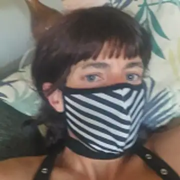 Wayuphornybttm online show from 04/29/26, 05:30