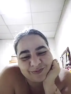 Snapshot of Golositadeamor chatting on 06/18/26, 05:29 Golositadeamor online show from 06/18/26, 05:29