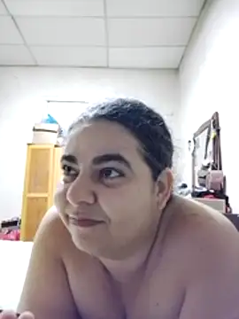 Snapshot of Golositadeamor chatting on 06/11/26, 02:53 Golositadeamor online show from 06/11/26, 02:53