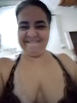 Snapshot of Golositadeamor chatting on 06/09/26, 05:47 Golositadeamor online show from 06/09/26, 05:47