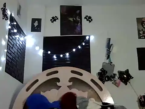 Snapshot of salomediamond chatting on 05/24/26, 04:56 salomediamond online show from 05/24/26, 04:56