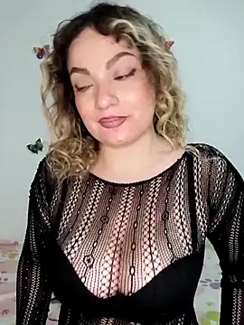 honey hornie online show from 05/19/26, 01:43