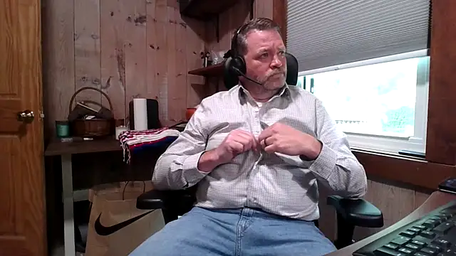 Snapshot of JJ_CONN78 chatting on 05/21/26, 02:36 JJ CONN78 online show from 05/21/26, 02:36