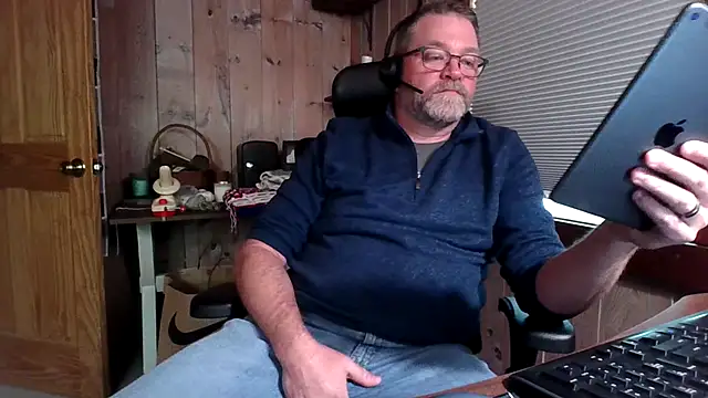 Snapshot of JJ_CONN78 chatting on 05/11/26, 04:04 JJ CONN78 online show from 05/11/26, 04:04