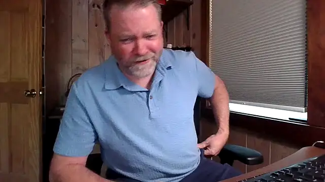Snapshot of JJ_CONN78 chatting on 05/04/26, 01:03 JJ CONN78 online show from 05/04/26, 01:03