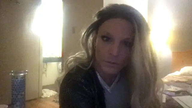 GypsiiCornel online show from 04/12/26, 10:29