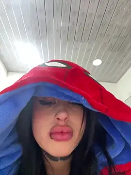 Snapshot of Milk_lee7 chatting on 04/08/26, 09:55 Milk lee7 online show from 04/08/26, 09:55