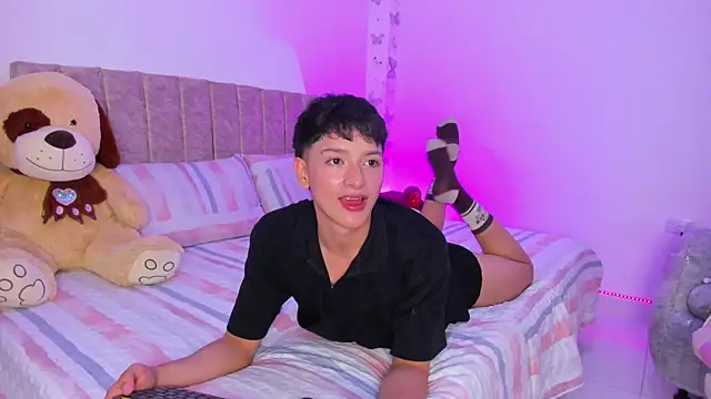 SaNti ll online show from 04/07/26, 02:57