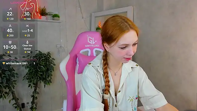 Sienna Nyx online show from 04/11/26, 09:13