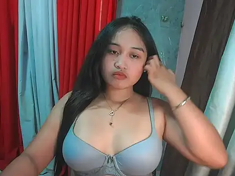 Snapshot of ur_truelyhot_dre chatting on 04/14/26, 05:34 ur truelyhot dre online show from 04/14/26, 05:34