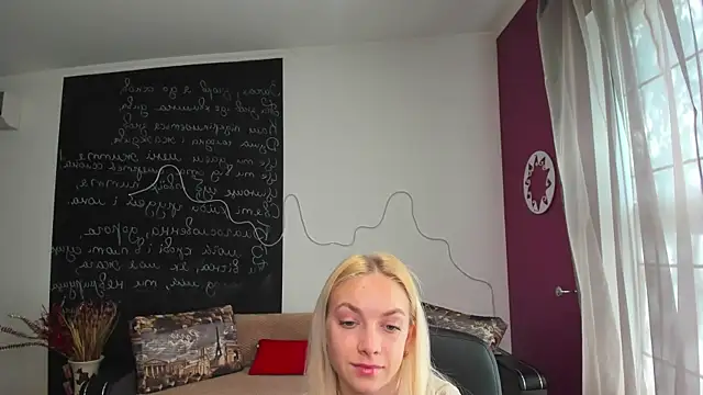Snapshot of SonnySofia chatting on 05/22/26, 05:49 SonnySofia online show from 05/22/26, 05:49