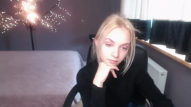 Snapshot of SonnySofia chatting on 04/21/26, 11:50 SonnySofia online show from 04/21/26, 11:50