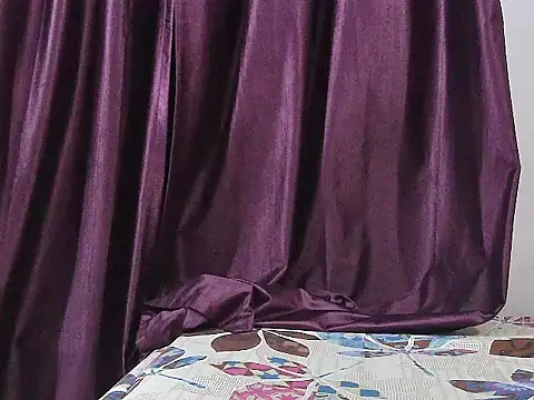 Snapshot of Rechal_07 chatting on 06/20/26, 12:54 Rechal 07 online show from 06/20/26, 12:54