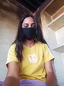 x priya online show from 04/13/26, 06:28