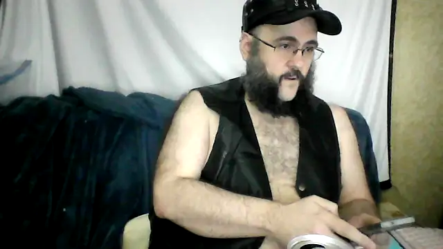 Snapshot of BriTheTopBear chatting on 05/01/26, 02:05 BriTheTopBear online show from 05/01/26, 02:05