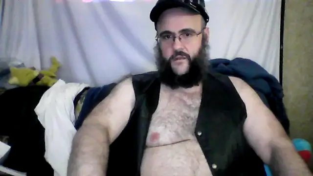 Snapshot of BriTheTopBear chatting on 05/06/26, 12:47 BriTheTopBear online show from 05/06/26, 12:47