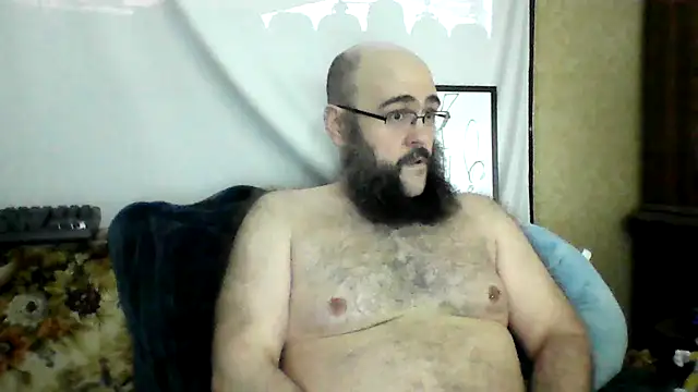 Snapshot of BriTheTopBear chatting on 05/27/26, 01:15 BriTheTopBear online show from 05/27/26, 01:15